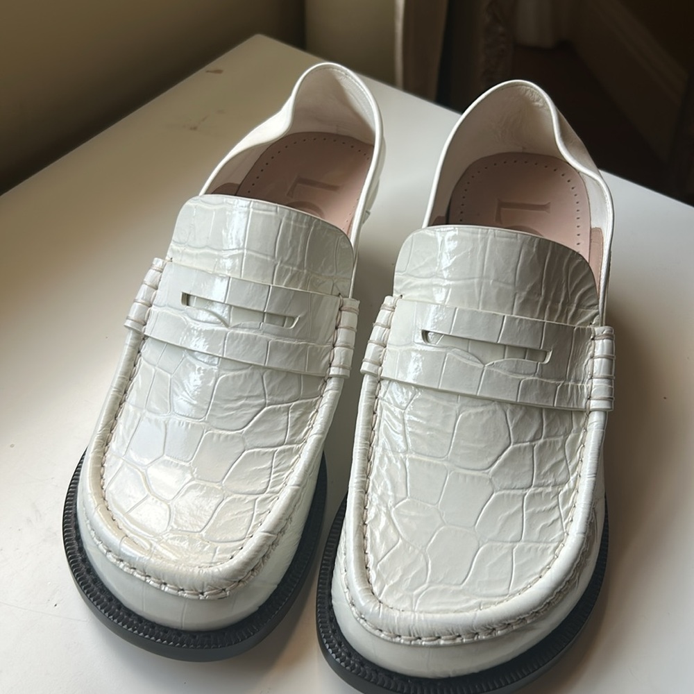 Loewe White Embossed Loafers with Black Accent - Picture 8 of 8
